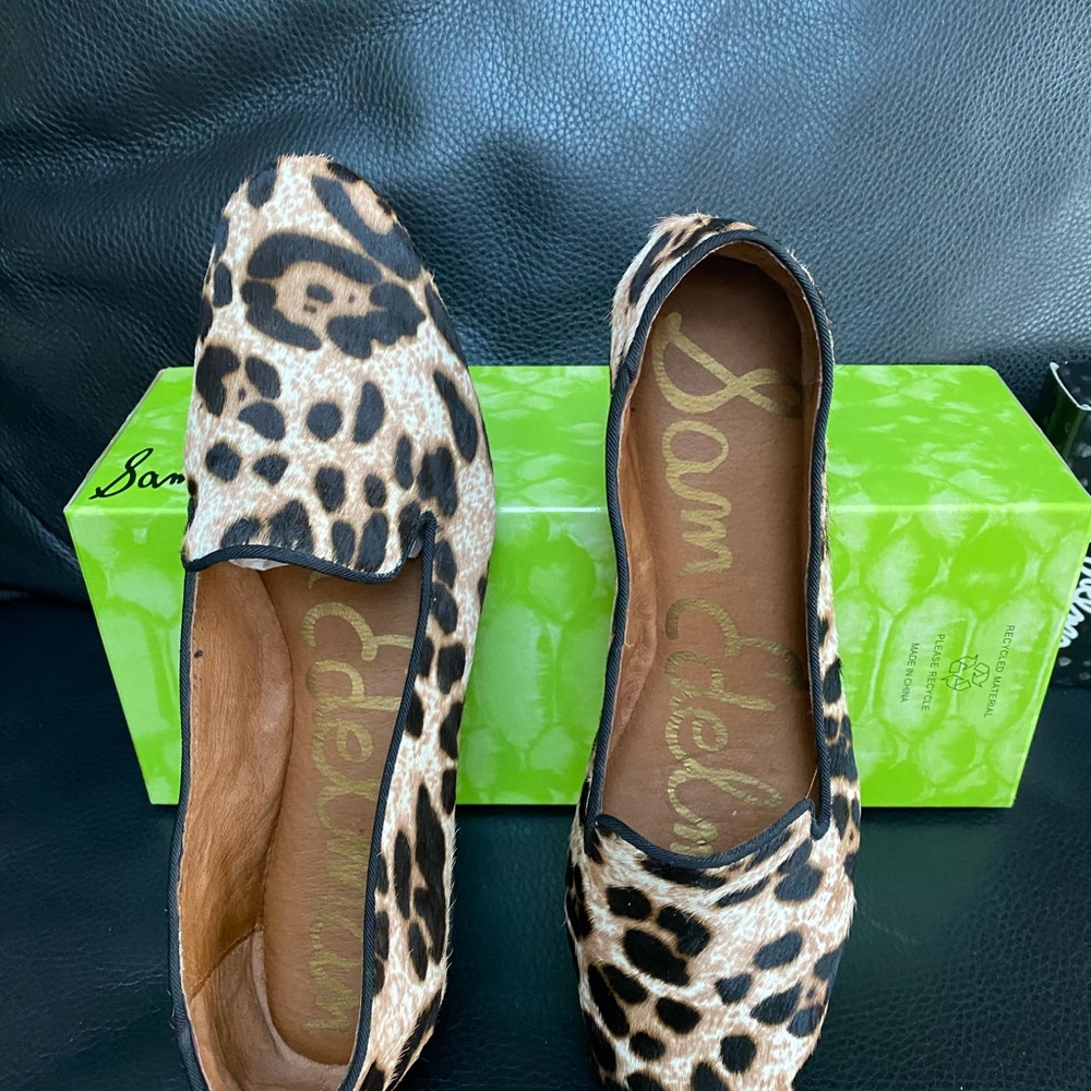 Sam Edelman Alvin Snow Leopard Calf Hair Cheetah Loafer - Picture 2 of 6